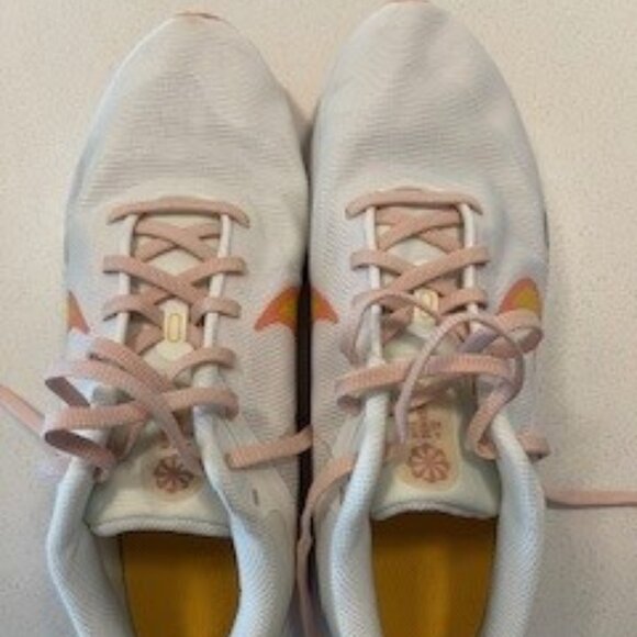 Nike Women's Downshifter 12 Road Running Shoes - Picture 1 of 14